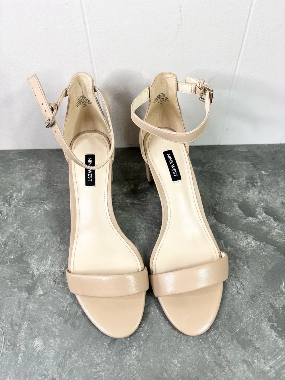Nine West tan leather pruce heels sandals ankle strap classic minimalist 8.5
